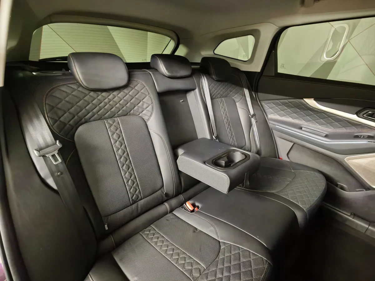 EXEED TXL 2.0 DCT7 AWD (197 л.с.) Sport Edition Фиолетовый в АВИЛОН. Слайд №16