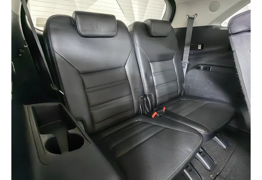 Kia Sorento 2.2 D AT AWD (5 мест) (200 л.с.) Premium Белый в АВИЛОН. Слайд №25