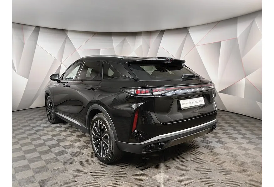 EXEED RX 2.0T DCT 4WD (249 л.с.) Platinum Черный в АВИЛОН. Слайд №4