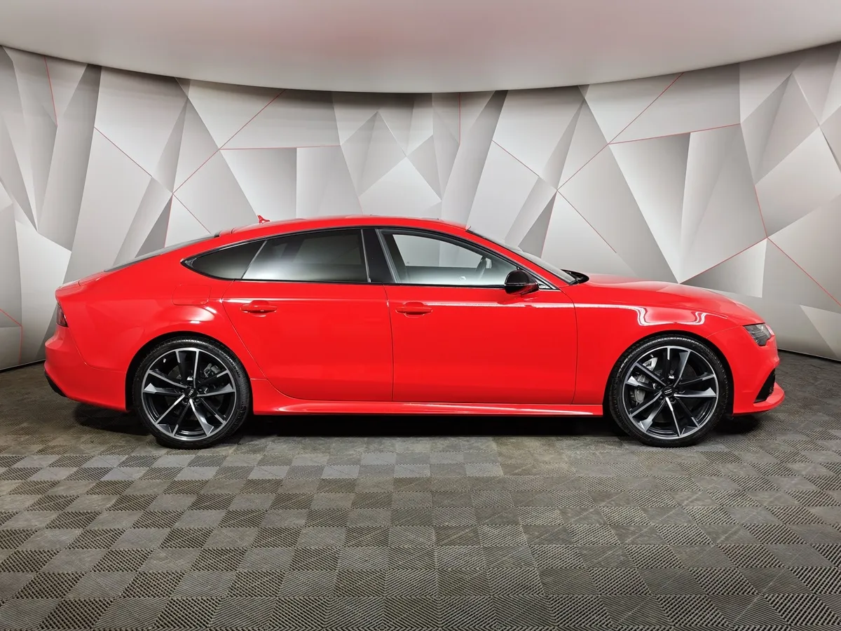 Audi RS 7 4.0 TFSI Tiptronic quattro (600 л.с.) Красный в АВИЛОН. Слайд №6