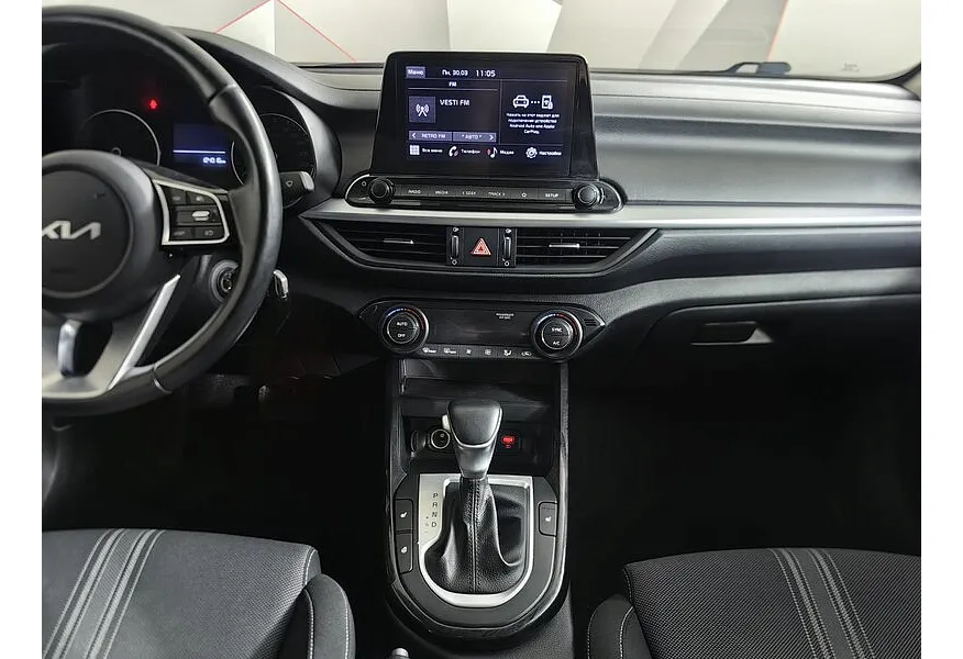 Kia Cerato 2.0 MPI AT (150 л.с.) Luxe Белый в АВИЛОН. Слайд №15