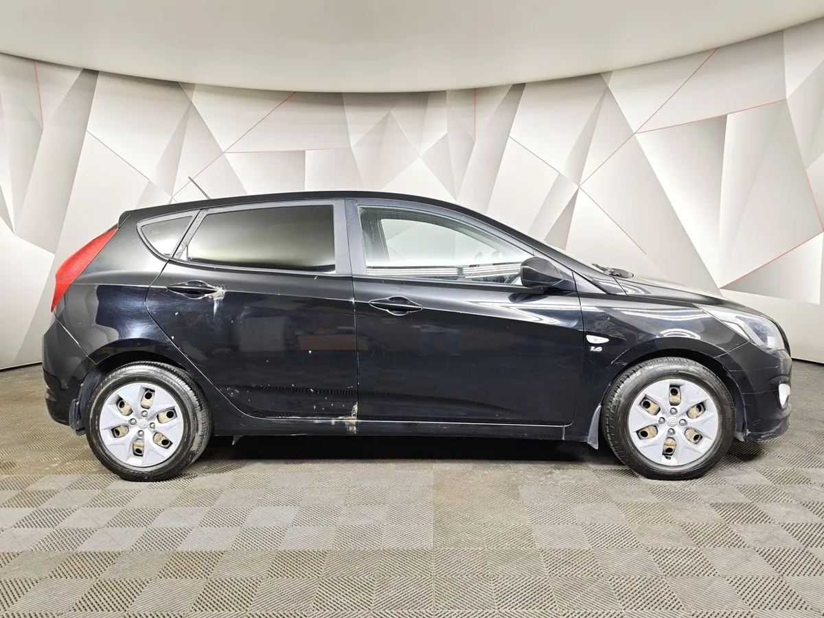 Hyundai Solaris 1.6 AT (123 л.с.) Comfort Черный в АВИЛОН. Слайд №6