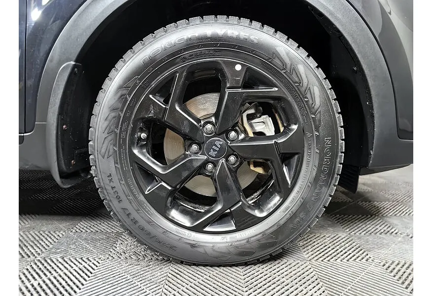 Kia Sportage 2.0 MPI AT 4WD (150 л.с.) Luxe Черный в АВИЛОН. Слайд №9