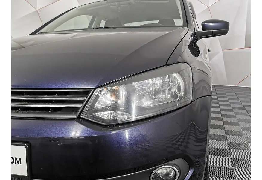 Volkswagen Polo 1.6 Tiptronic (105 л.с.) Comfortline Синий в АВИЛОН. Слайд №10