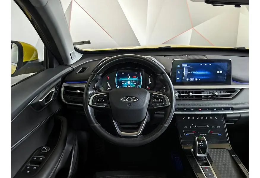 Chery Tiggo 7 Pro 1.5 CTV (147 л.с.) Prestige Желтый в АВИЛОН. Слайд №18