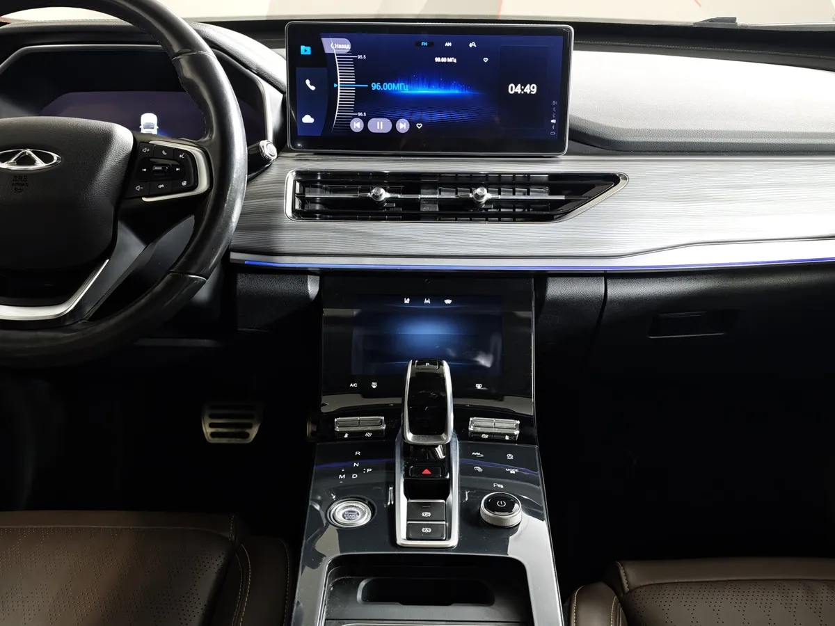 Chery Tiggo 8 Pro 1.6 TGDI DCT7 (186 л.с.) Highline (пакет Ultimate) Фиолетовый в АВИЛОН. Слайд №15