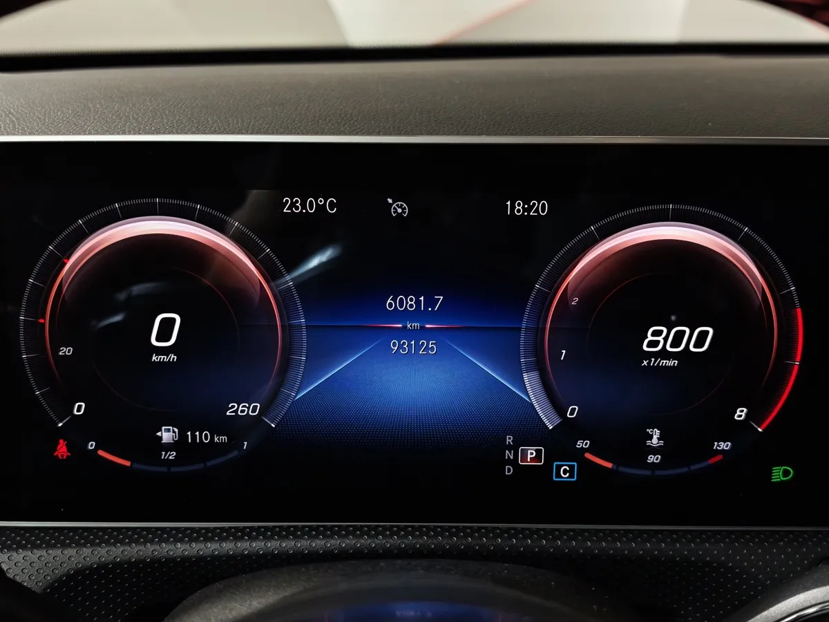 Mercedes-Benz A-Класс A 200 7G-DCT (150 л.с.) Sport Серый в АВИЛОН. Слайд №18