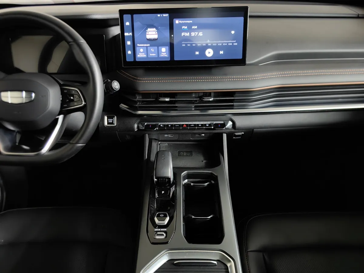 Geely Okavango 2.0T 7DCT 2WD (200 л.с.) Luxury Черный в АВИЛОН. Слайд №14