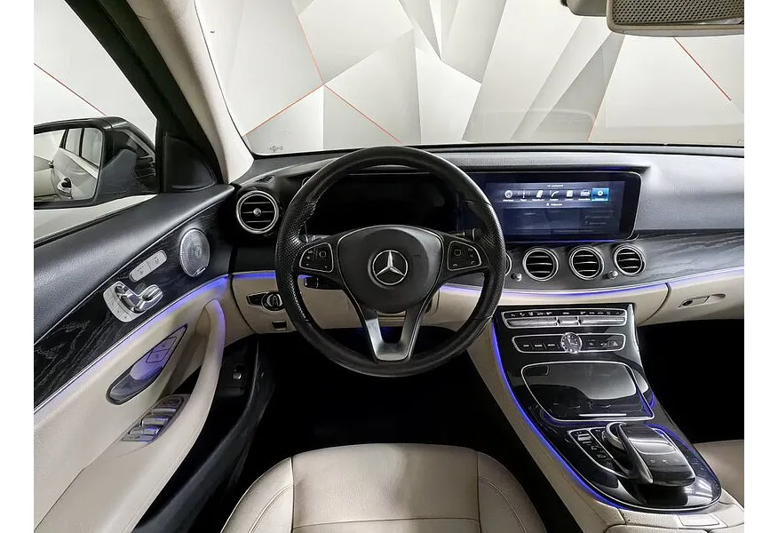 Mercedes-Benz E-Класс E 220 d 4MATIC 9G-TRONIC (194 л.с.) Черный в АВИЛОН. Слайд №19