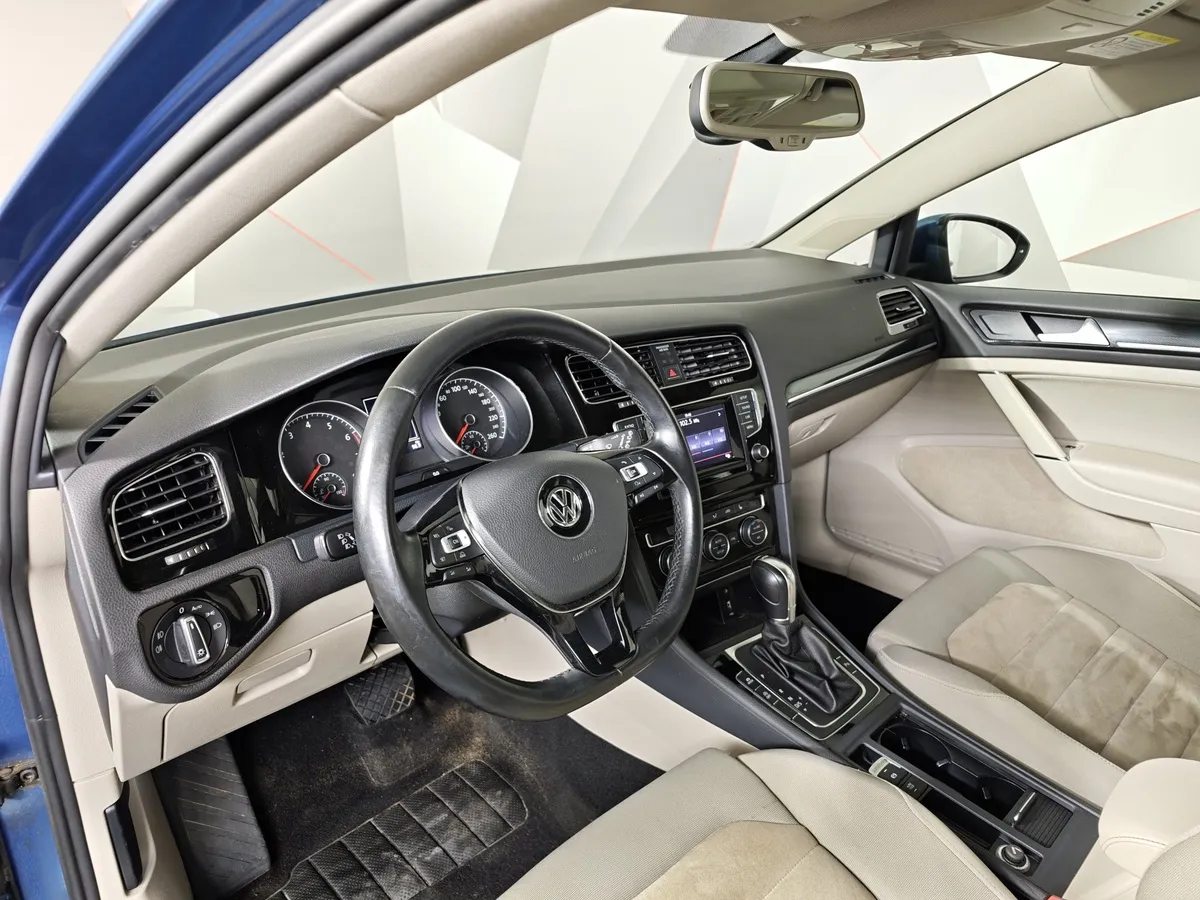 Volkswagen Golf 1.4 TSI BlueMotion DSG (122 л.с.) Highline Голубой в АВИЛОН. Слайд №19