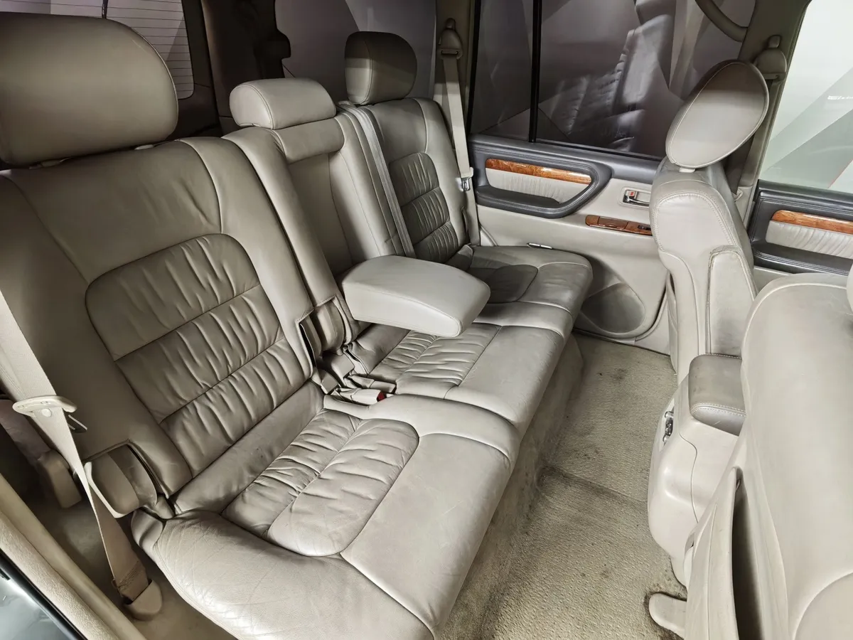 Lexus LX 470 AT (234 л.с.) Зеленый в АВИЛОН. Слайд №16