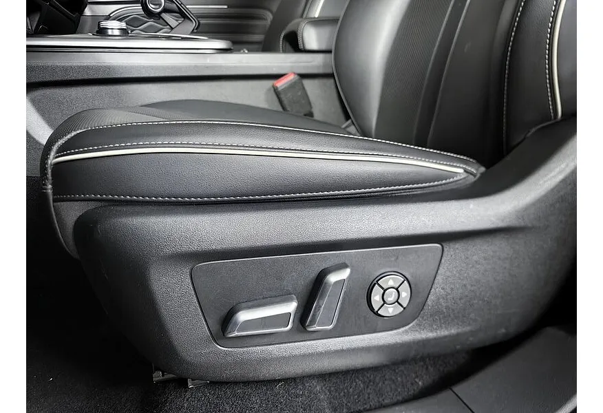 LIVE. Слайд №20