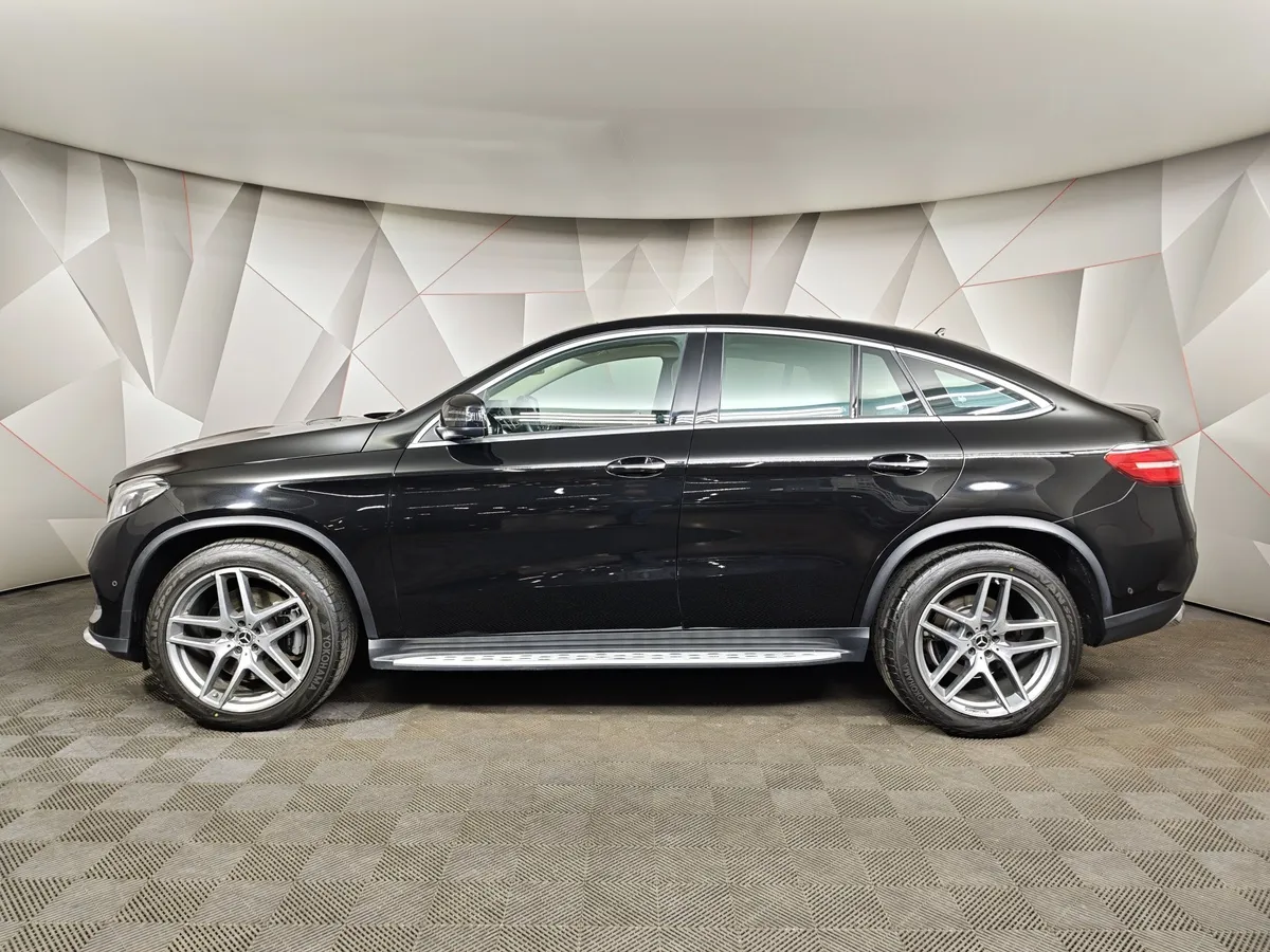 Mercedes-Benz GLE Купе 400 4MATIC 9G-TRONIC (333 л.с.) Особая серия Черный в АВИЛОН. Слайд №5