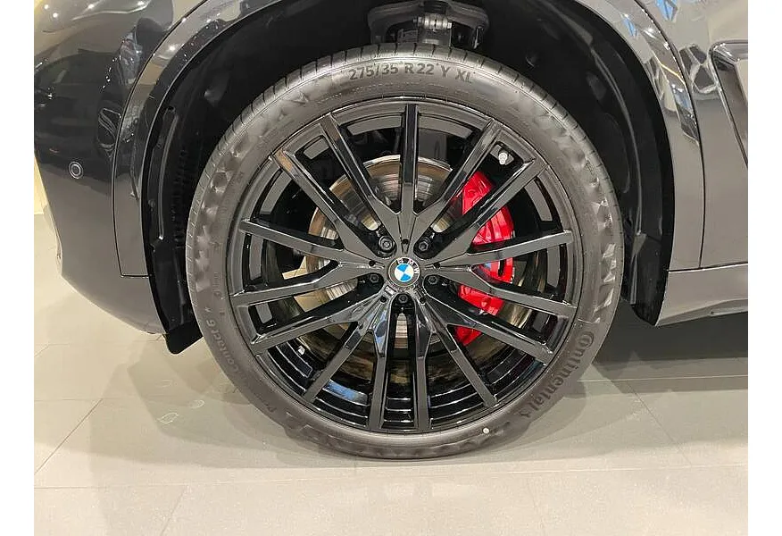 BMW X5 xDrive30d Steptronic (286 л.с.) Черный в АВИЛОН. Слайд №10