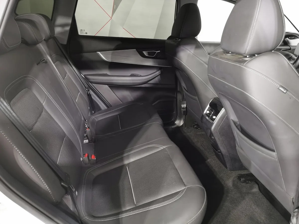Chery Tiggo 7 Pro Max 1.5 CVT (147 л.с.) Ultimate (2 цвета) Комбинированный в АВИЛОН. Слайд №15