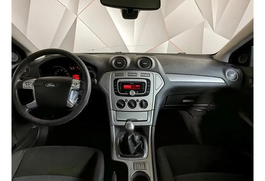 Ford Mondeo 1.6 MT (125 л.с.) Черный в АВИЛОН. Слайд №12