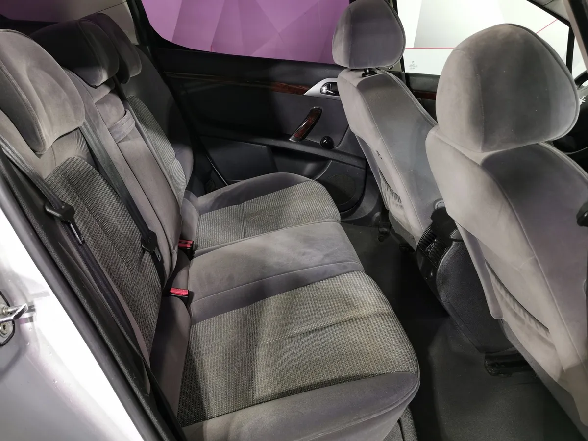Peugeot 407 2.0 AT (136 л.с.) Серебристый в АВИЛОН. Слайд №15