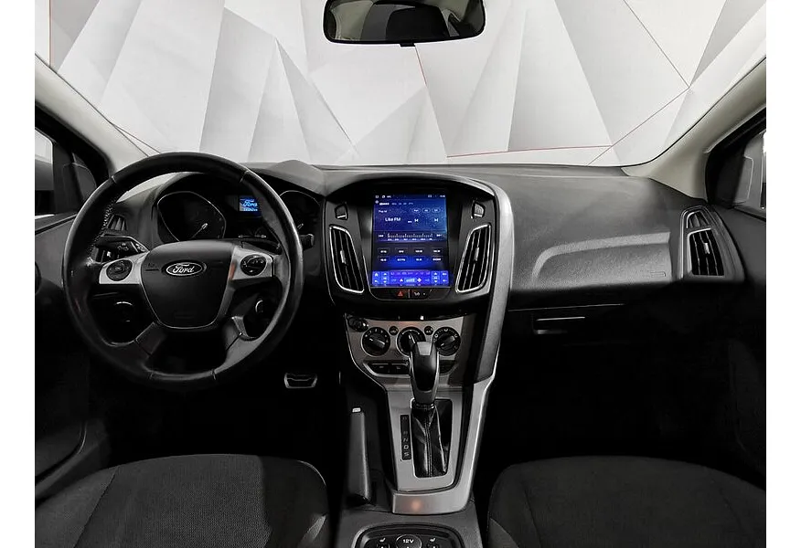 Ford Focus 2.0 PowerShift (150 л.с.) Trend Серебристый в АВИЛОН. Слайд №14