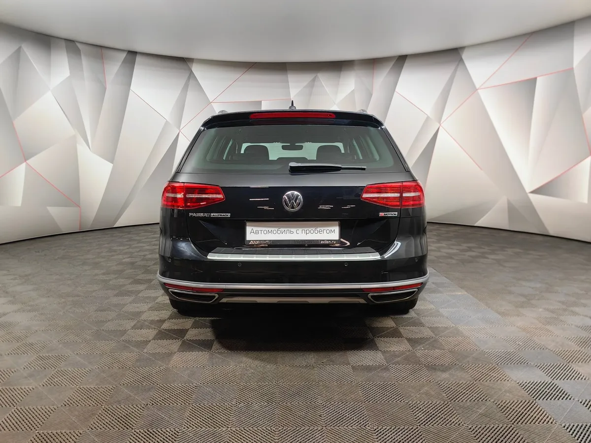 Volkswagen Passat 2.0 TSI BlueMotion DSG 4motion (220 л.с.) Variant Черный в АВИЛОН. Слайд №8