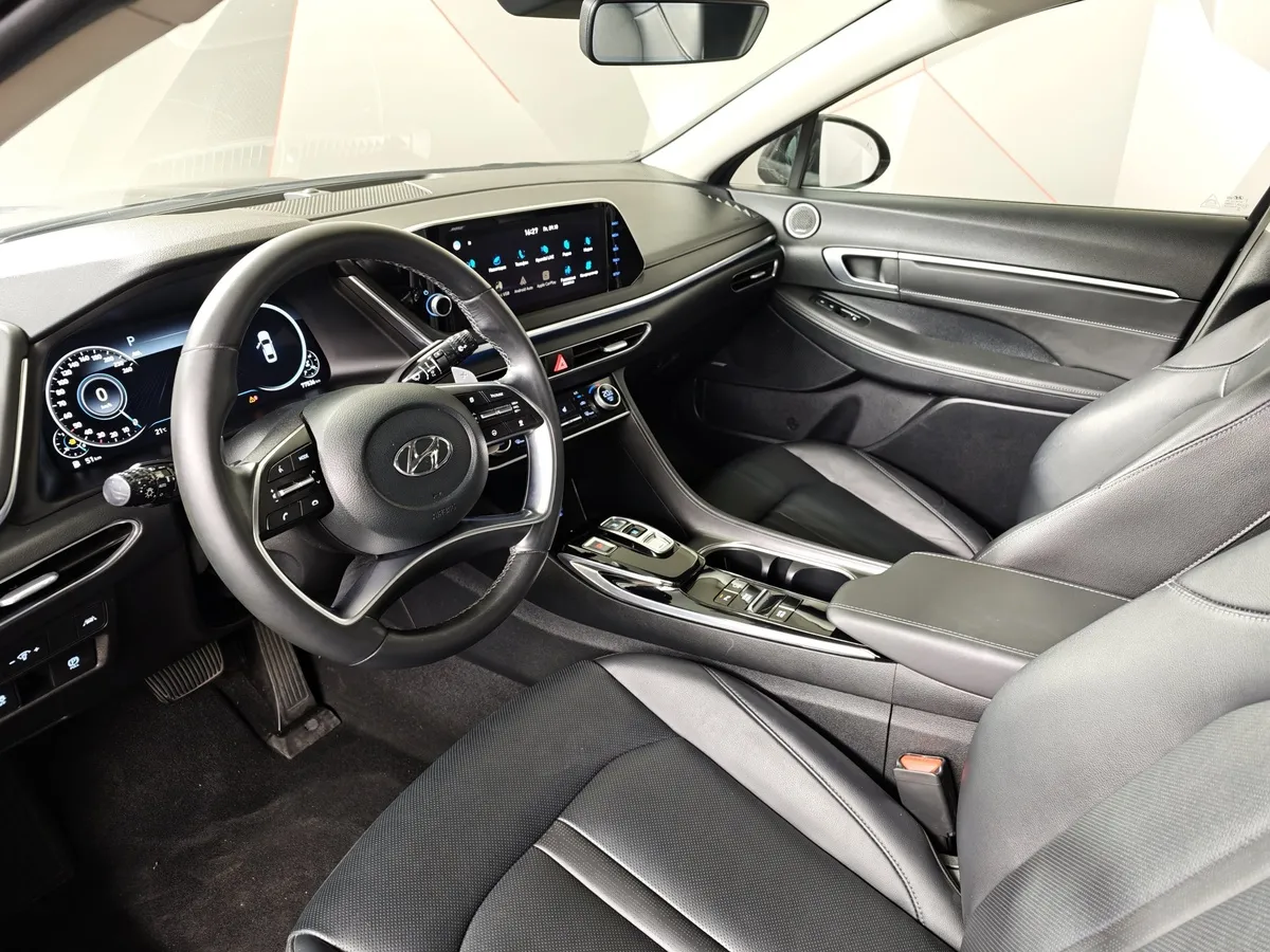 Hyundai Sonata 2.0 MPI (150 л.с.) Business Синий в АВИЛОН. Слайд №18