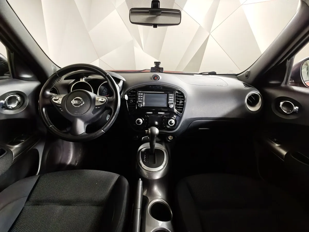 Nissan Juke 1.6 CVT (117 л.с.) Красный в АВИЛОН. Слайд №13