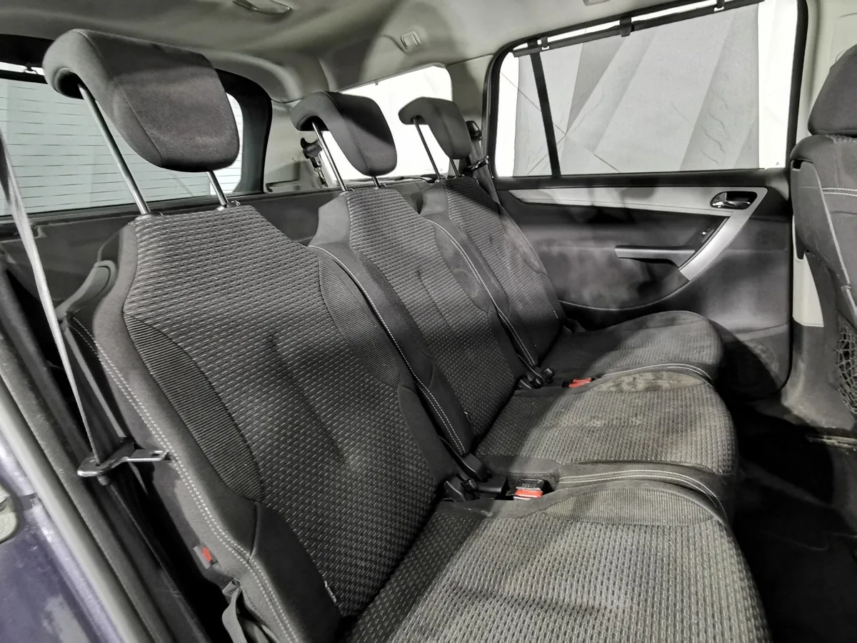 Citroen C4 Picasso 1.6 MT (120 л.с.) Luxe Фиолетовый в АВИЛОН. Слайд №15