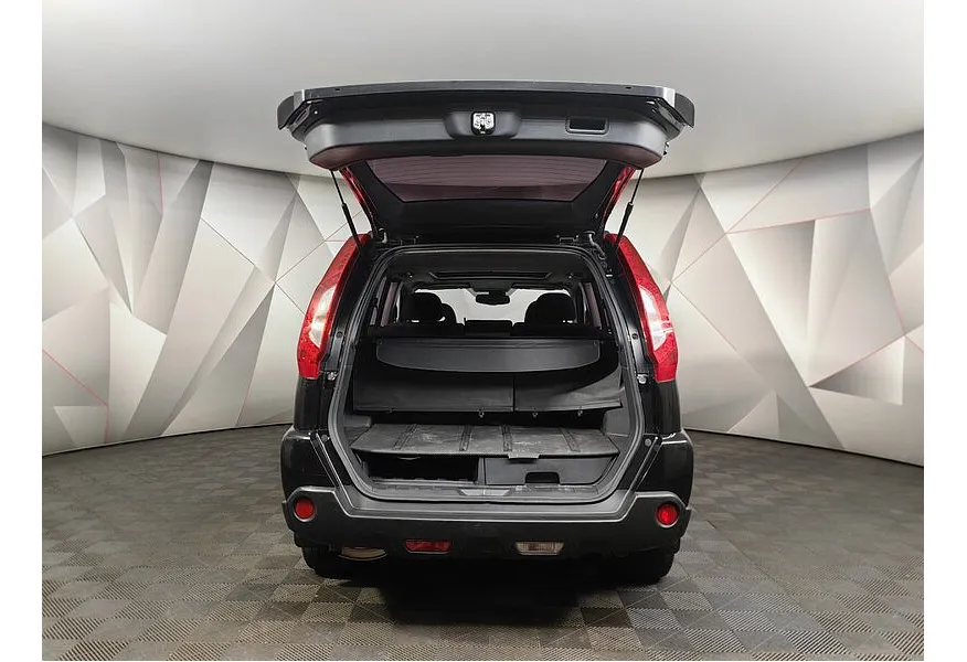 Nissan X-Trail 2.0 CVT AWD (141 л.с.) Черный в АВИЛОН. Слайд №18