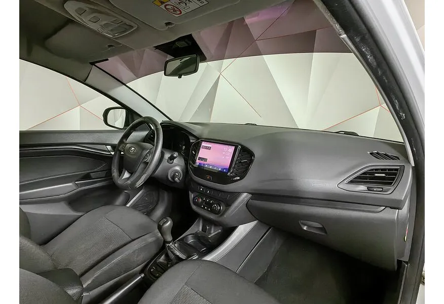 LIVE. Слайд №9