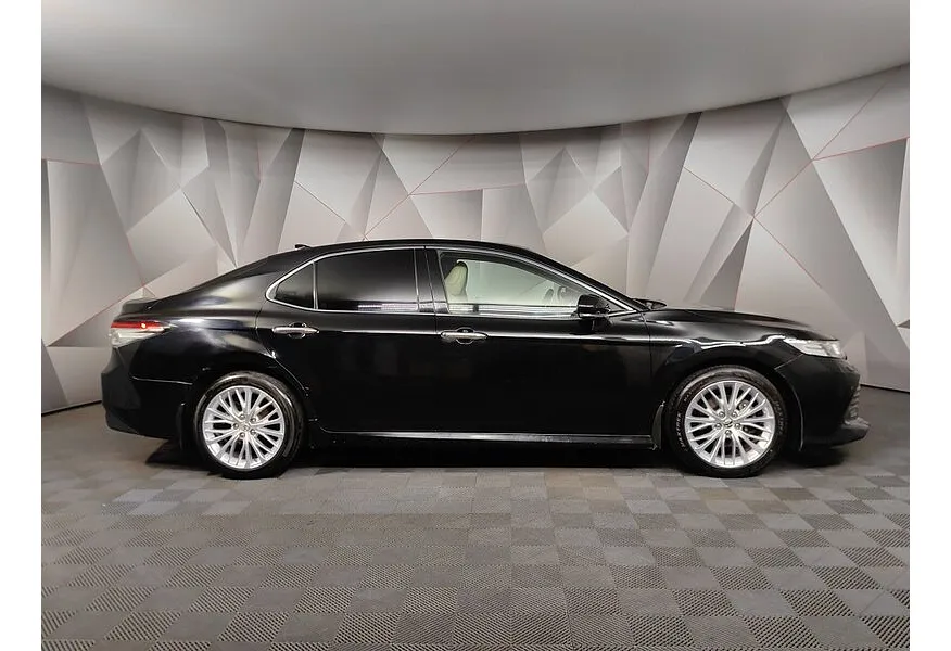 LIVE. Слайд №4