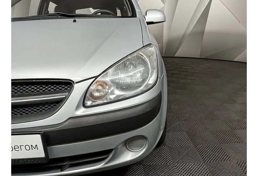АВИЛОН - Hyundai Getz 1.4 MT (97 л.с.) Серебристый - slide 17