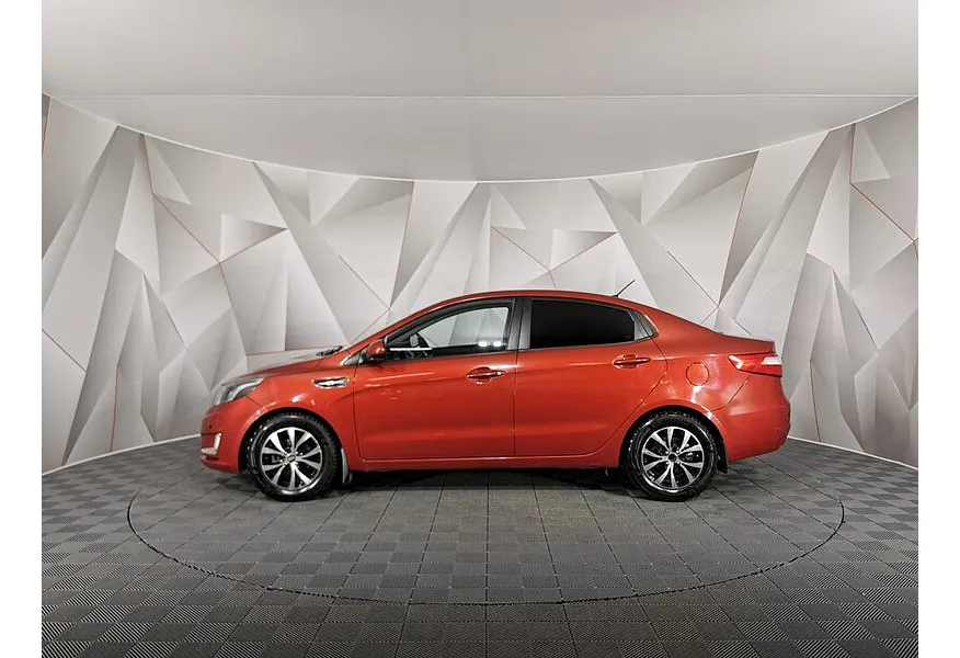 Kia Rio 1.4 MT (107 л.с.) Красный в АВИЛОН. Слайд №5