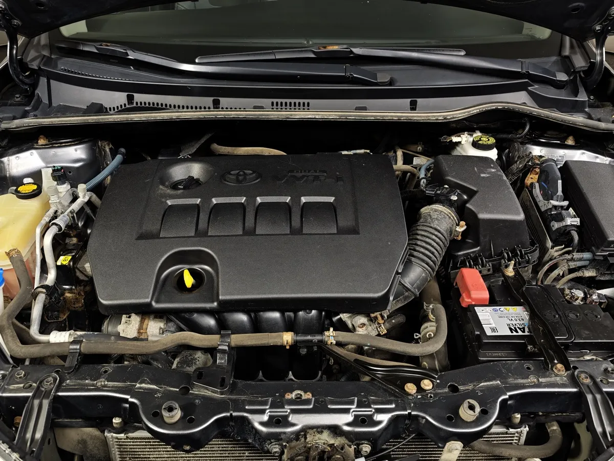 Toyota Corolla 1.6 MT (122 л.с.) Серый в АВИЛОН. Слайд №10