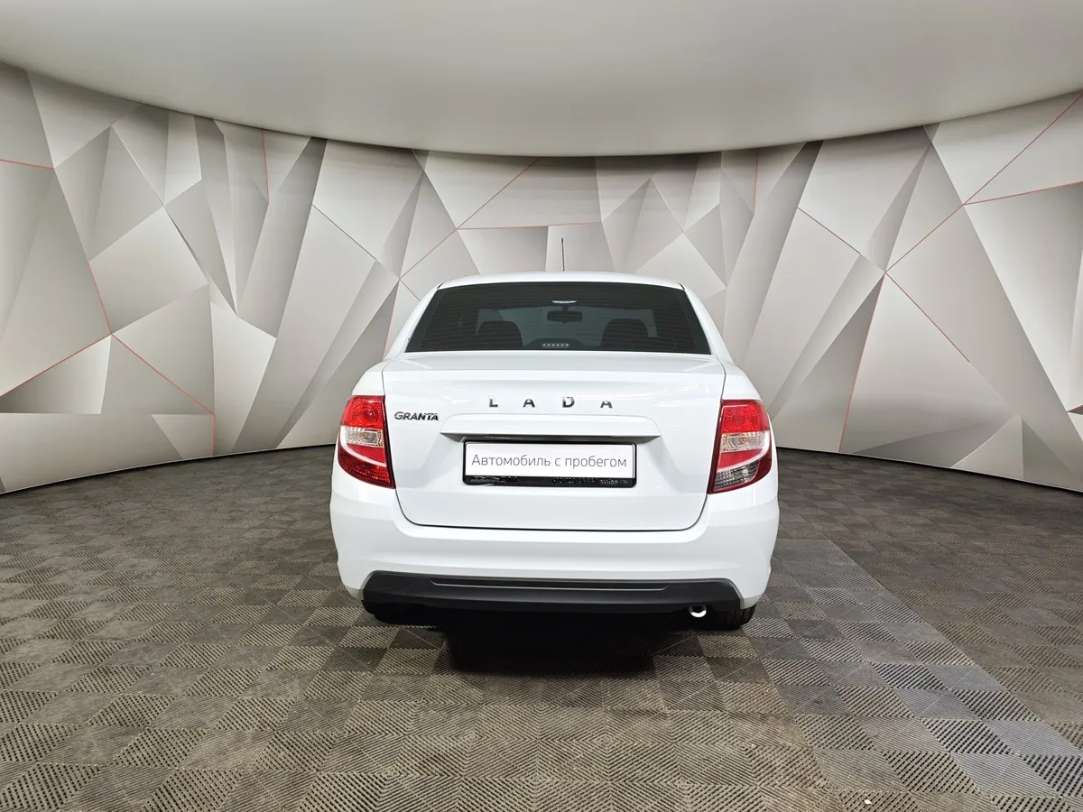 ВАЗ (Lada) Granta 1.6 MT 8кл (87 л.с.) Белый в АВИЛОН. Слайд №8