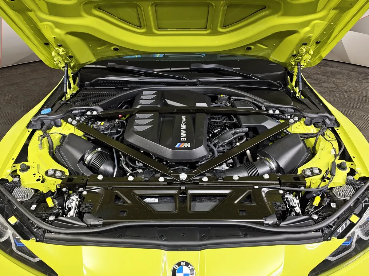 BMW M4 3.0 M Steptronic AT (510 л.с.) Competition Желтый в АВИЛОН. Слайд №10