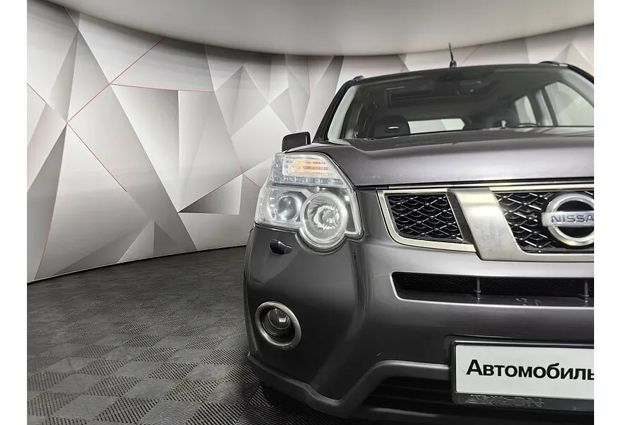 Nissan X-Trail 2.0 CVT AWD (141 л.с.) Комбинированный в АВИЛОН. Слайд №10