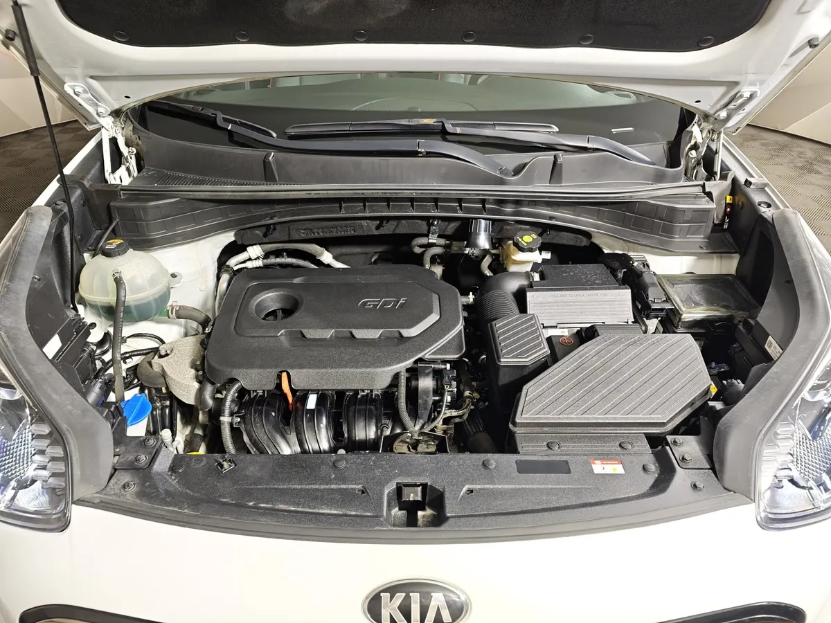 Kia Sportage 2.4 AT 4WD (184 л.с.) GT Line Белый в АВИЛОН. Слайд №11