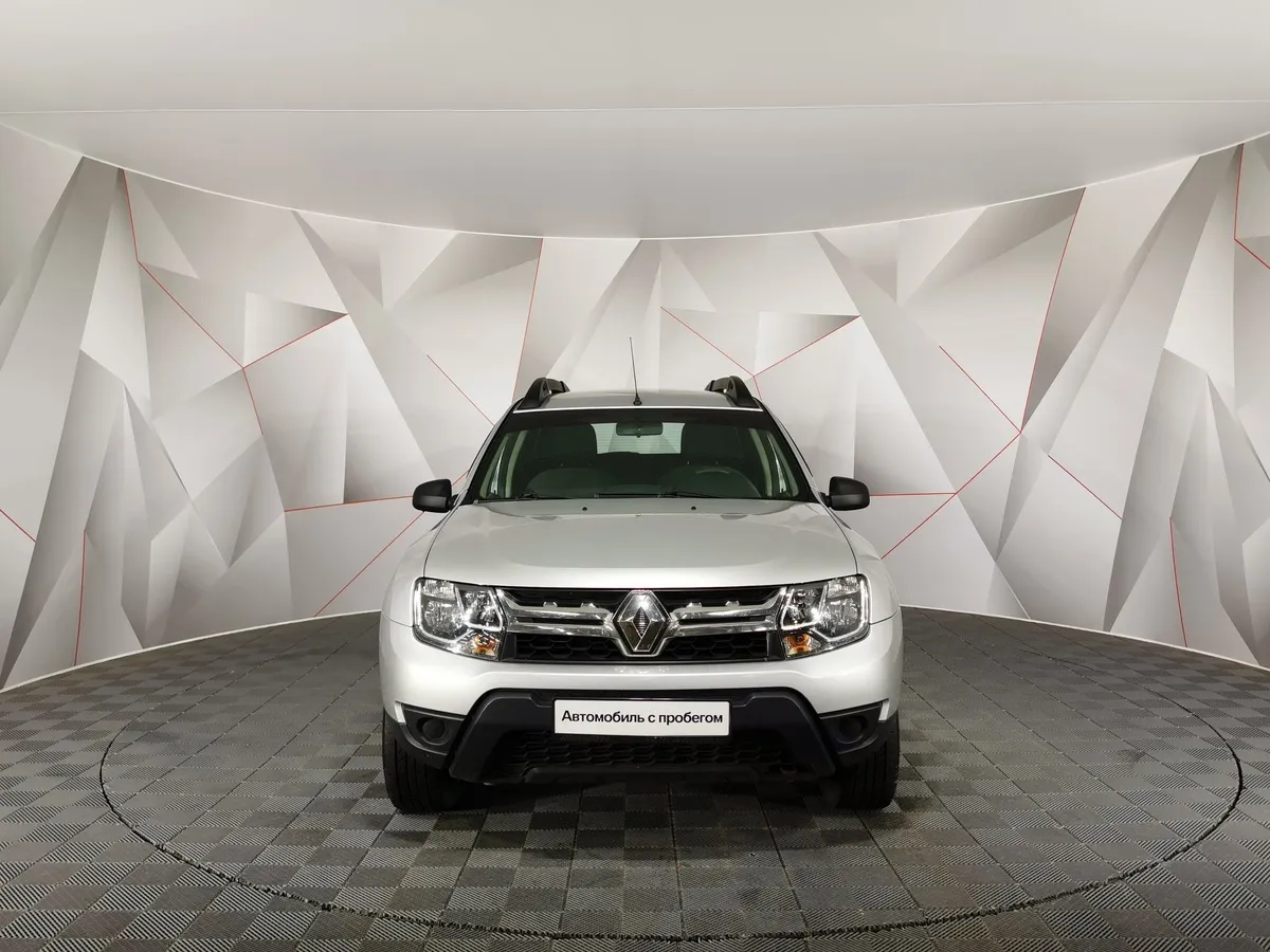 Renault Duster 2.0 MT 4x4 (143 л.с.) Серый в АВИЛОН. Слайд №7