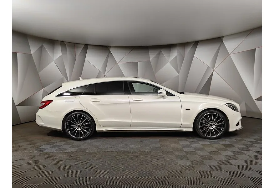 Mercedes-Benz CLS CLS 350 d 4MATIC 9G-TRONIC (249 л.с.) Белый в АВИЛОН. Слайд №4
