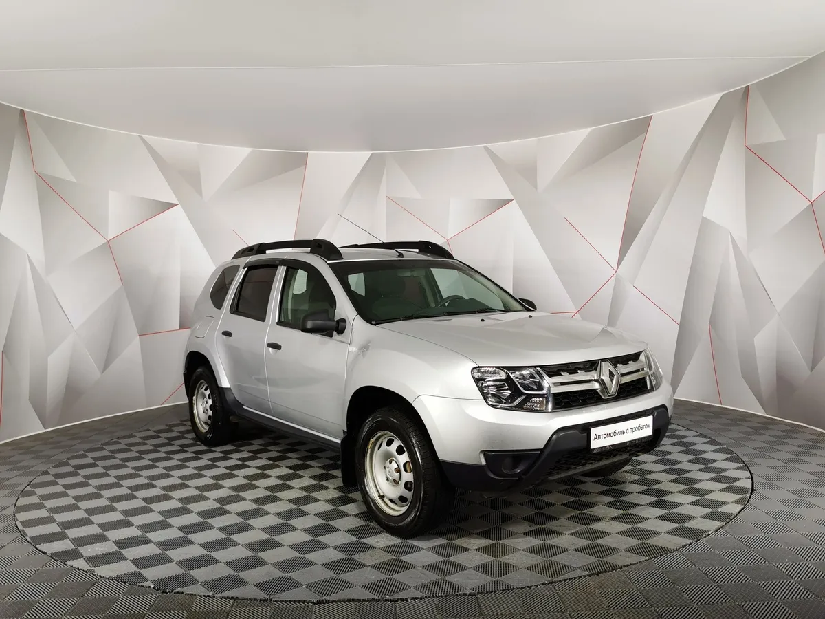 Renault Duster 2.0 MT 4x4 (143 л.с.) Серый в АВИЛОН. Слайд №3