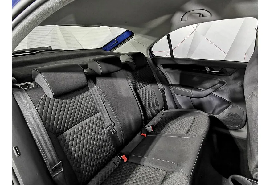 Skoda Rapid 1.4 TSI DSG (125 л.с.) Active Синий в АВИЛОН. Слайд №16