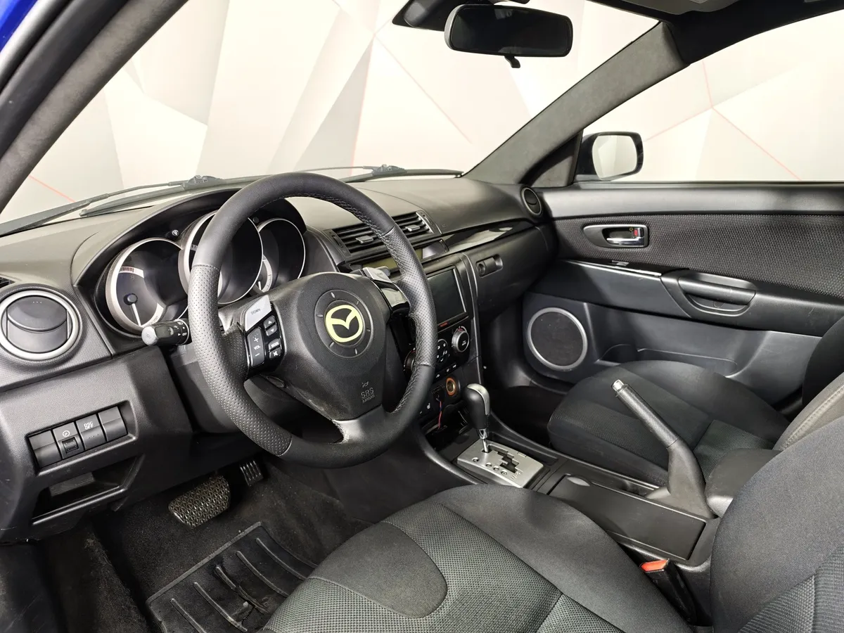 Mazda 3 2.0 AT (150 л.с.) Синий в АВИЛОН. Слайд №17