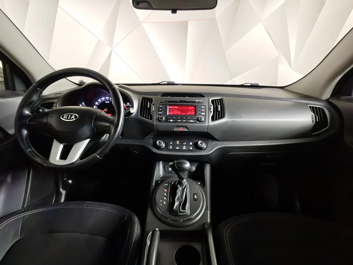Kia Sportage 2.0 TD AT 4WD (136 л.с.) Серый в АВИЛОН. Слайд №13