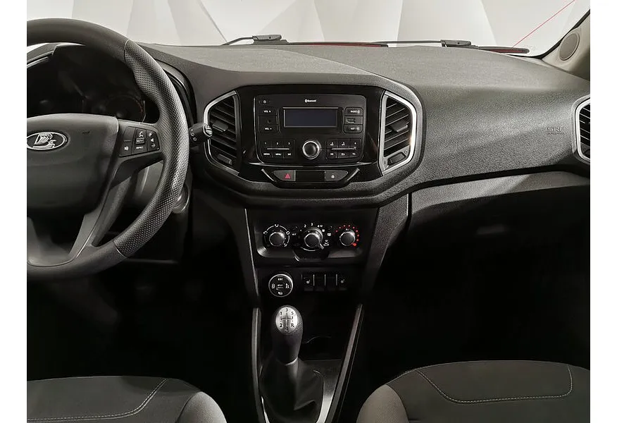 ВАЗ (Lada) XRAY Cross 1.8 MT (122 л.с.) Comfort Красный в АВИЛОН. Слайд №15