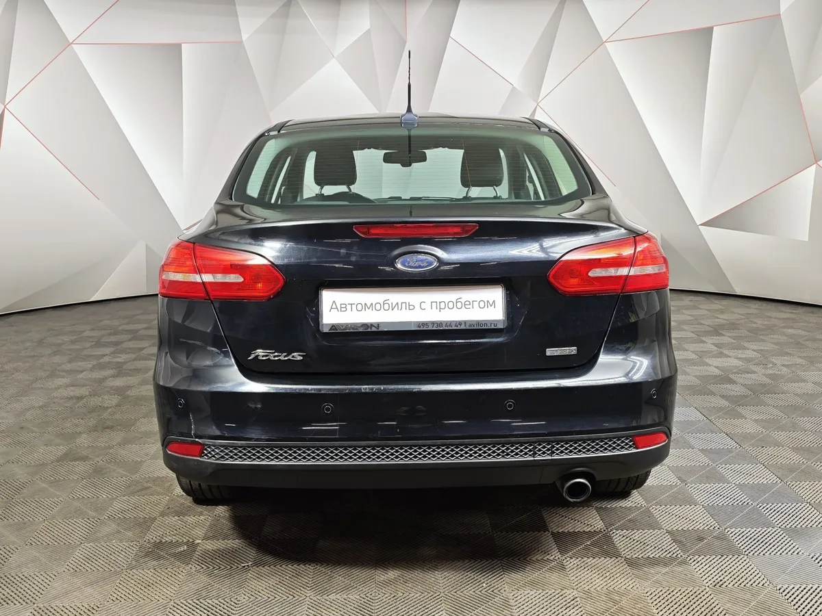 Ford Focus 1.5 EcoBoost AT (150 л.с.) Titanium Черный в АВИЛОН. Слайд №8