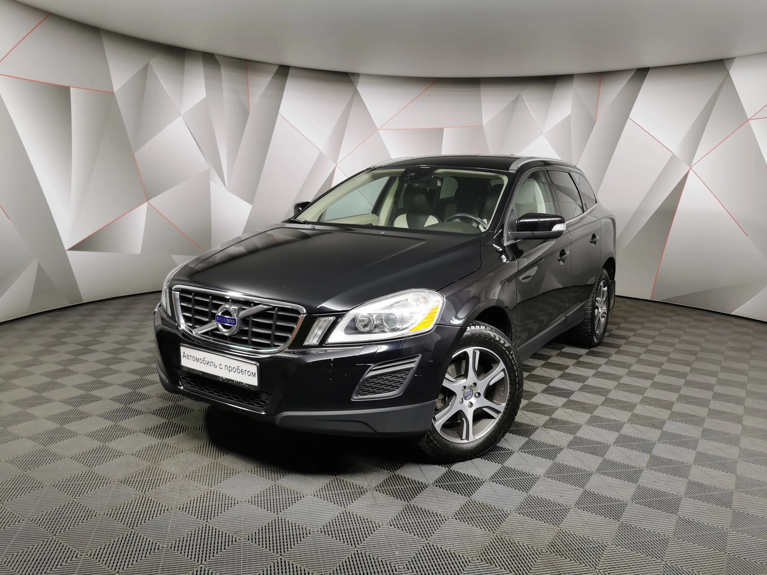 Volvo XC60 2.4 D Geartronic AWD (163 л.с.) Черный в Москве № ТИ-UY40258.  Купить Volvo XC60 I Автомат Дизельный с пробегом 131643 км. Цена 1635700