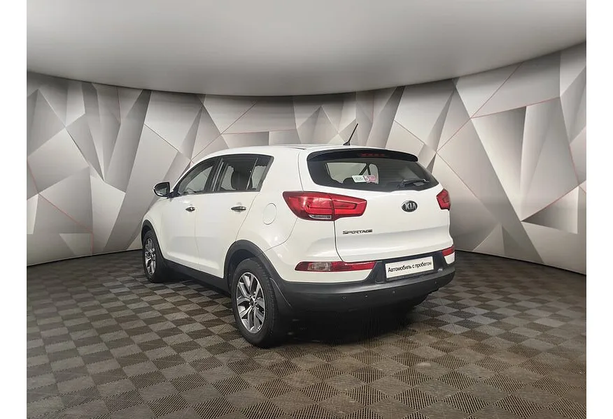 АВИЛОН - Kia Sportage 2.0 AT (150 л.с.) Белый - slide 6