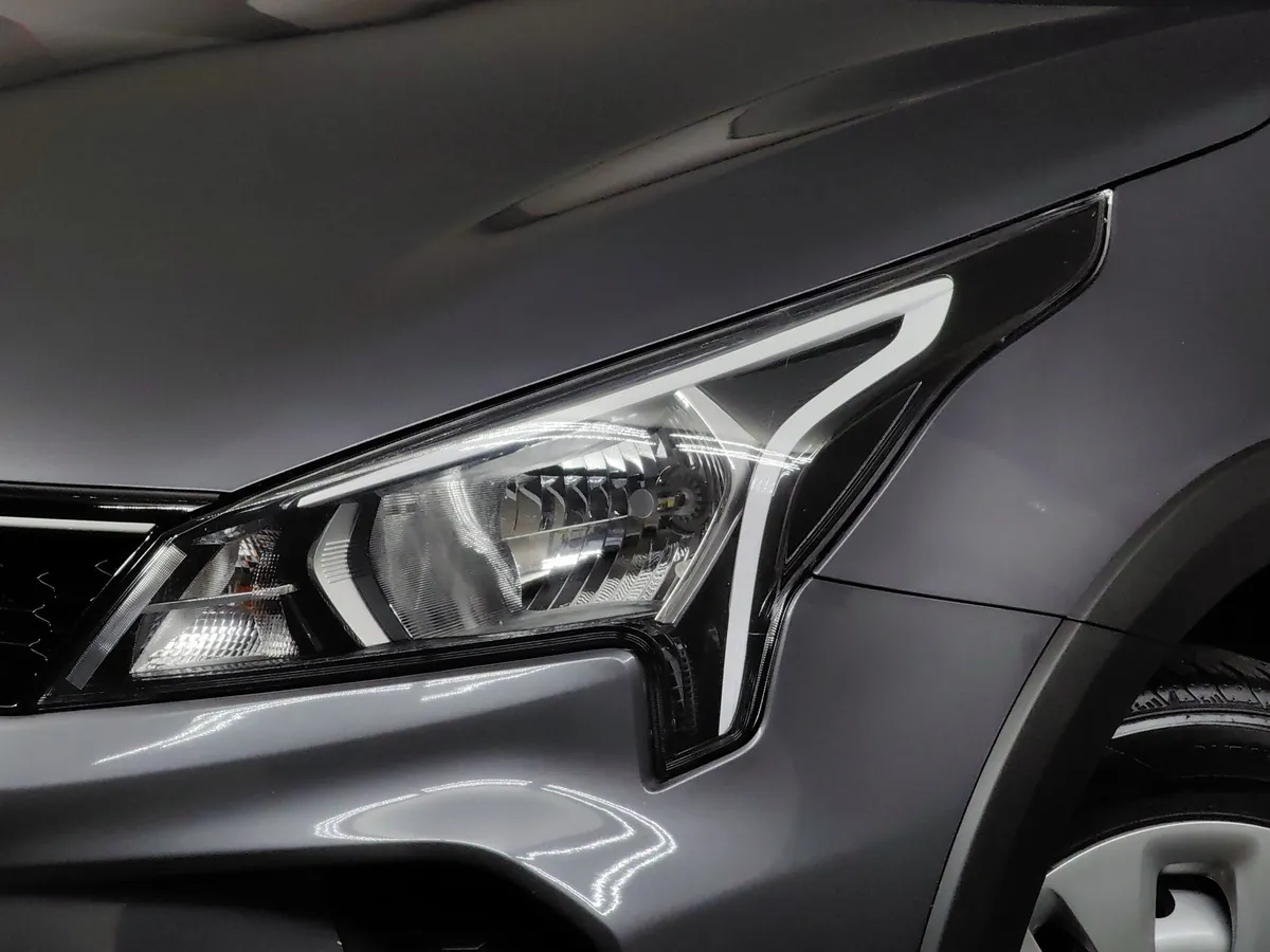 Kia Rio X 1.6 AT (123 л.с.) Luxe Серый в АВИЛОН. Слайд №9