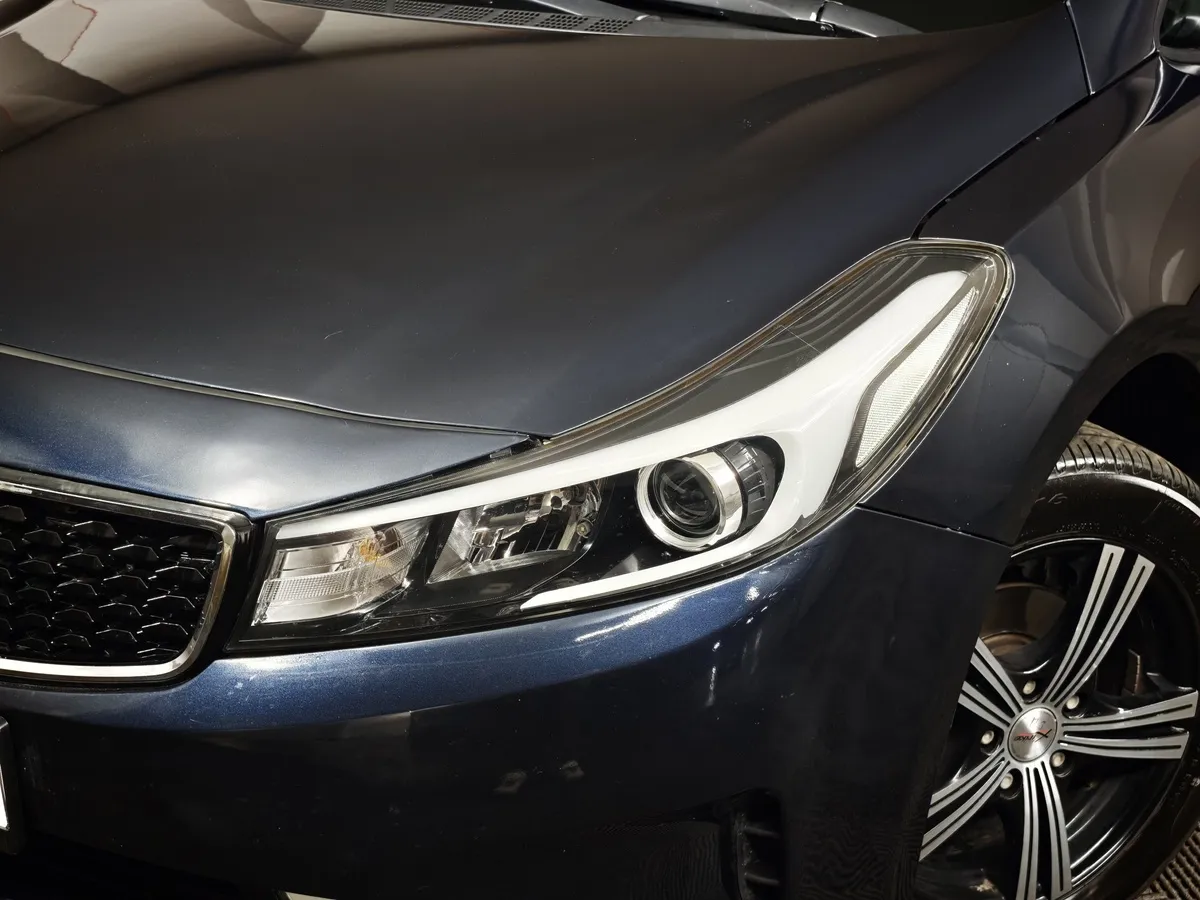 Kia Cerato 2.0 AT (150 л.с.) Синий в АВИЛОН. Слайд №10