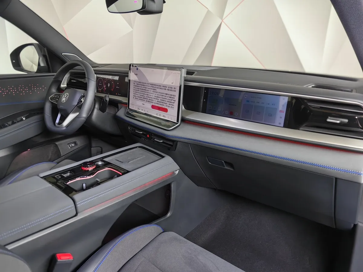 Volkswagen Teramont PRO 2.0 TSI 7DSG 4Motion (272 л.с.) Summit Edition Коричневый в АВИЛОН. Слайд №13