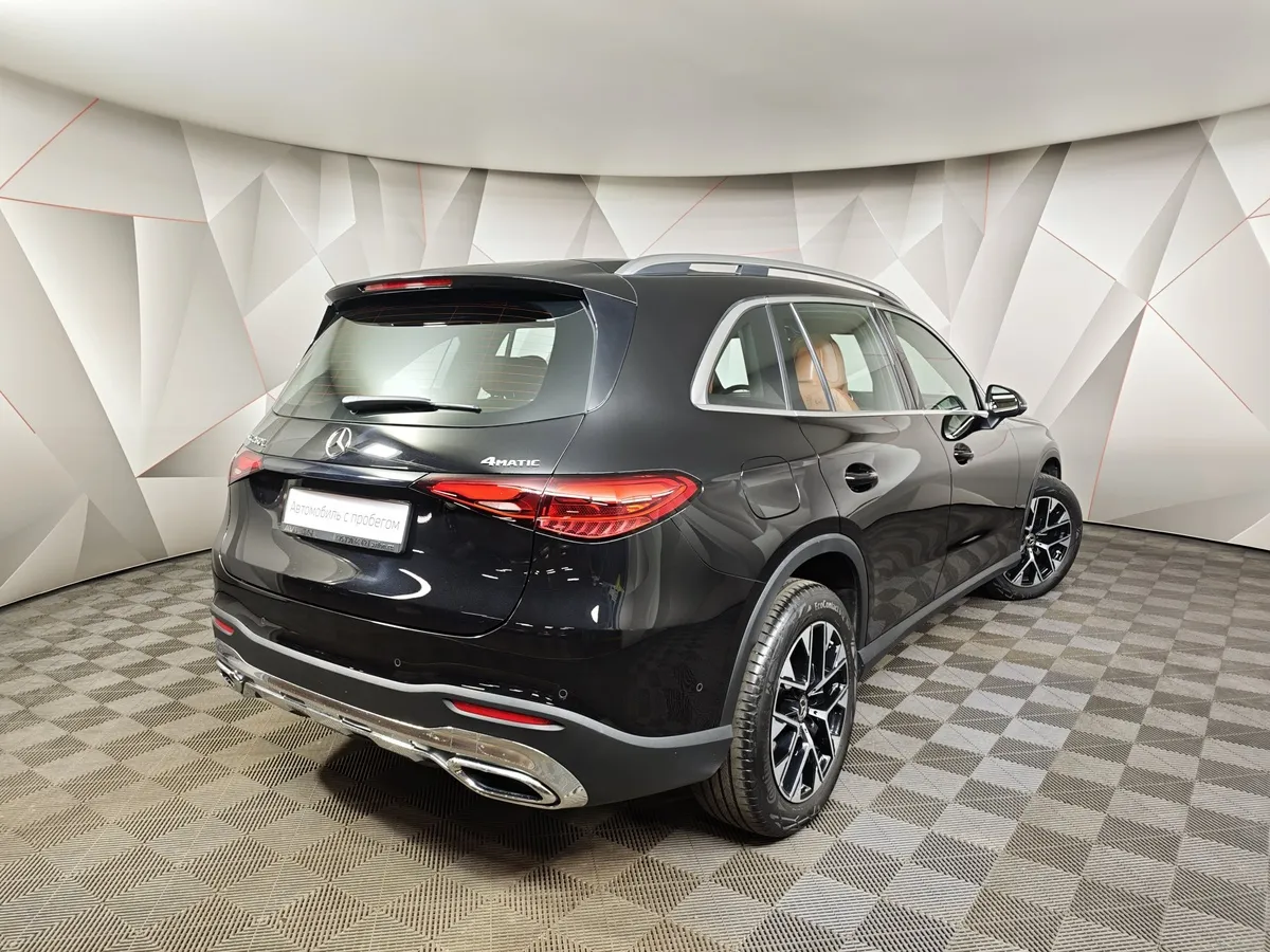 Mercedes-Benz GLC 260 L 9G-TRONIC 4MATIC (204 л.с.) Luxury Черный в АВИЛОН. Слайд №2